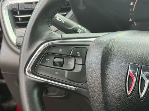 Used 2024 Buick Encore GX Sport Touring image 13