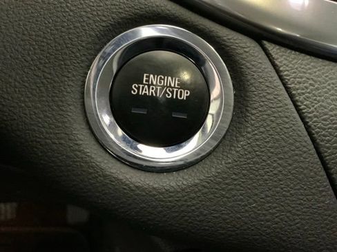 Used 2018 Chevrolet Impala LT FWD image 17