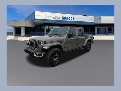Used 2021 Jeep Gladiator Sport