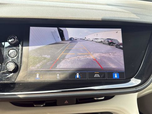 Used 2021 Buick Envision Avenir w/ Technology Package II AWD/4WD image 18