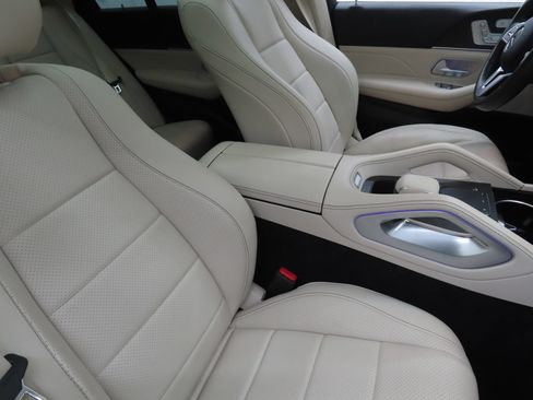 Used 2021 Mercedes-Benz GLE 350 image 28