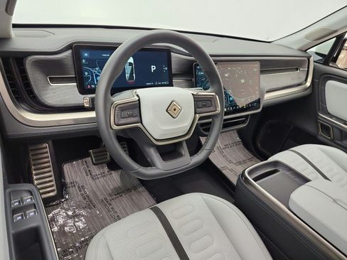 Used 2024 Rivian R1S Adventure AWD/4WD image 14
