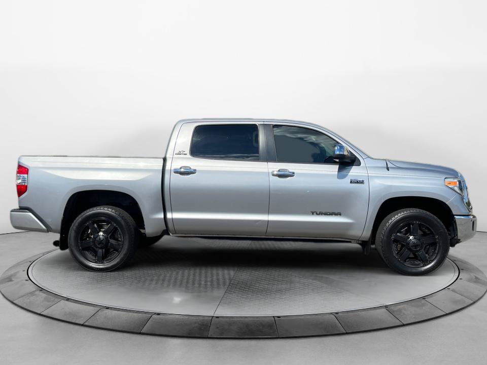 Used 2018 Toyota Tundra Limited w/ Limited Premium Package AWD/4WD image 8