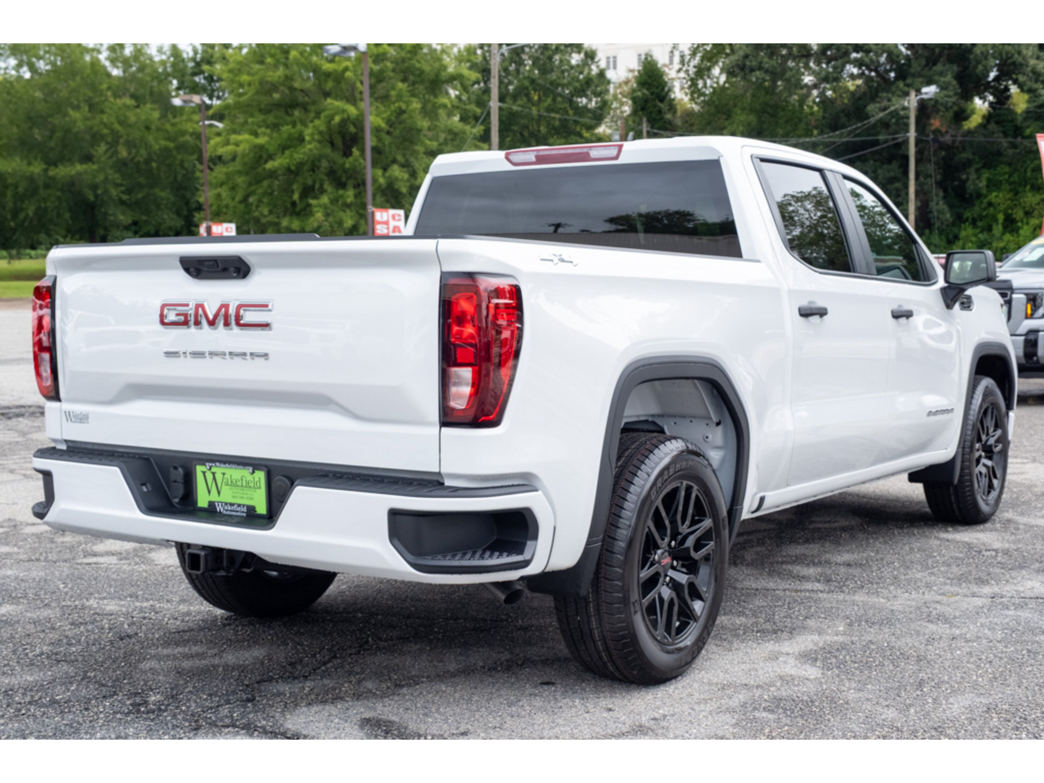 New 2026 GMC Sierra 1500 Pro w/ Graphite Edition AWD/4WD image 8