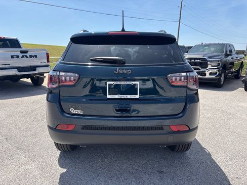 New 2026 Jeep Compass Latitude AWD/4WD image 5