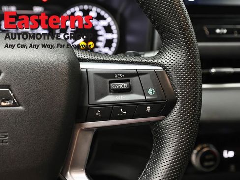 Used 2025 Mitsubishi Outlander SE AWD/4WD image 16