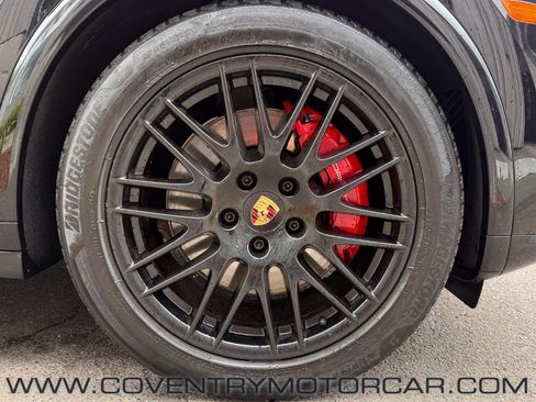 Used 2016 Porsche Cayenne GTS AWD/4WD image 12