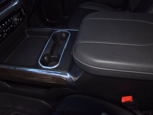 Used 2025 Chevrolet Silverado 2500 LT w/ Safety Package image 31