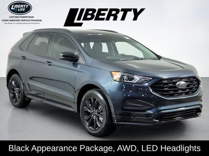 Used 2023 Ford Edge SE w/ Black Appearance Package