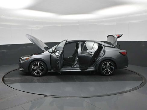 Used 2021 Nissan Sentra SR image 35