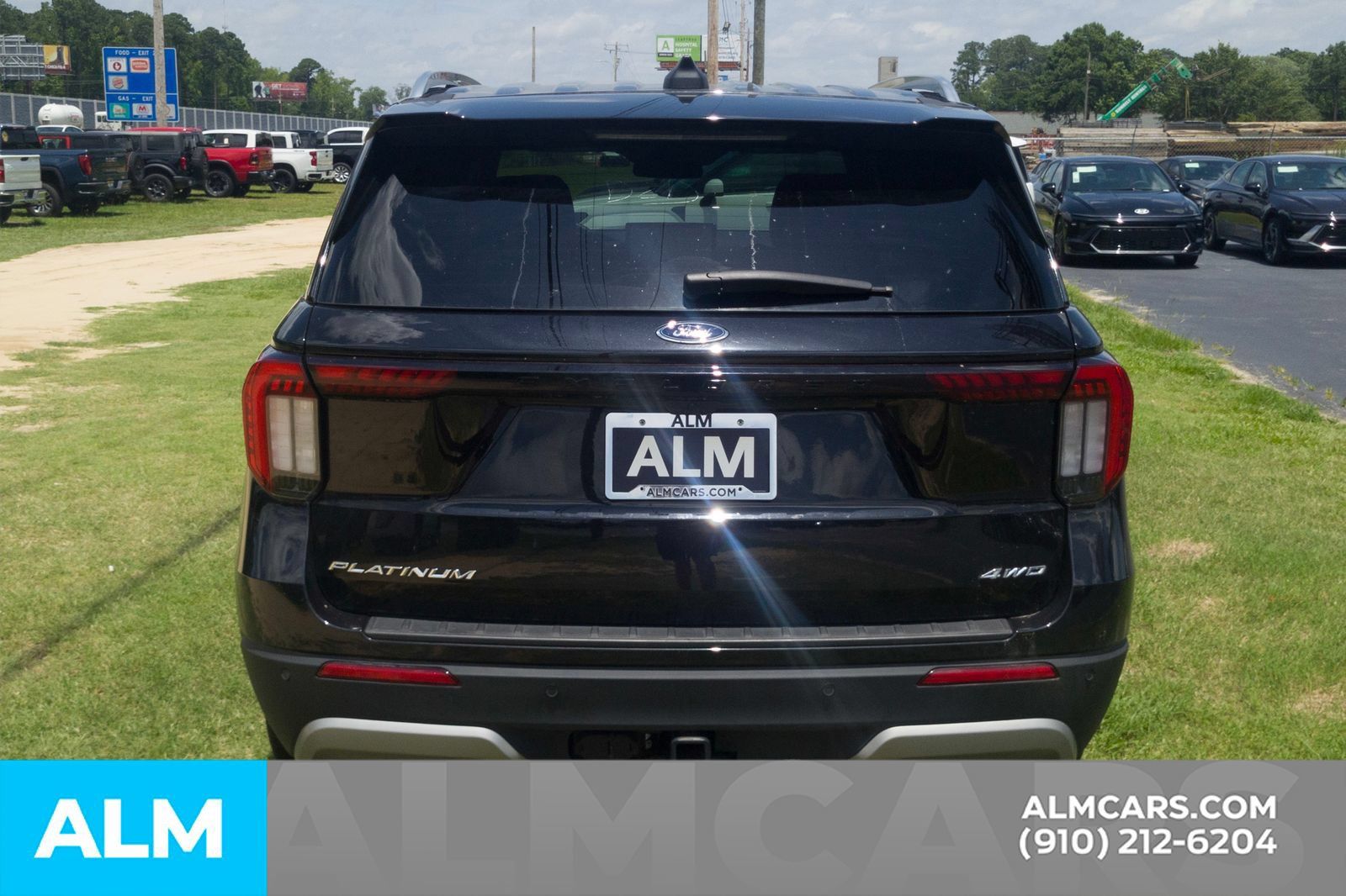 Used 2026 Ford Explorer Platinum w/ LUX Leather Package AWD/4WD image 6