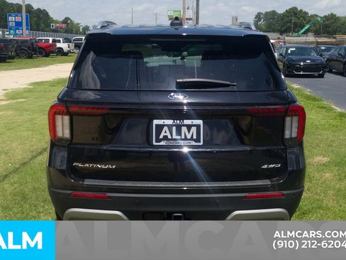 Used 2026 Ford Explorer Platinum w/ LUX Leather Package AWD/4WD image 6