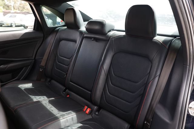 Used 2020 Volkswagen Jetta GLI Autobahn FWD image 11