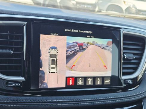 New 2026 Chrysler Pacifica Select FWD image 27