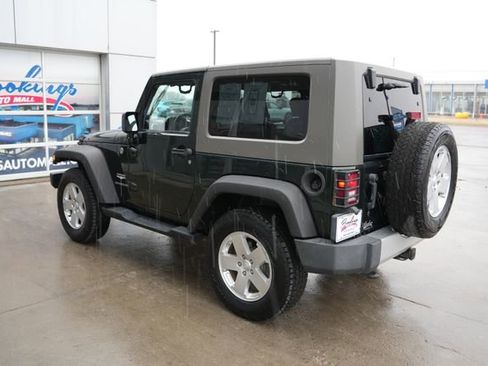Used 2010 Jeep Wrangler Sahara w/ Trailer Tow Group AWD/4WD image 27