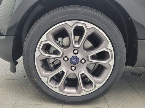 Used 2019 Ford EcoSport Titanium FWD image 31