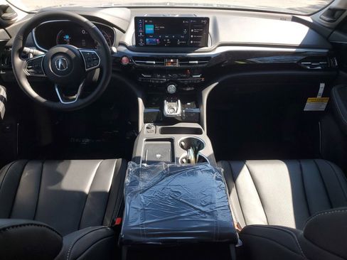 New 2026 Acura MDX w/ Technology Package FWD image 17