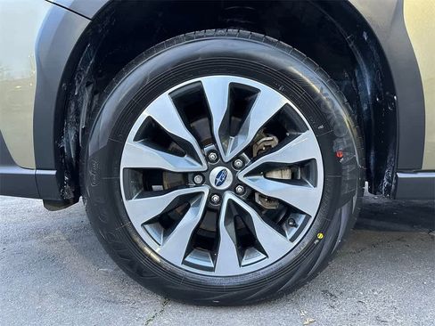 Used 2023 Subaru Outback Limited image 8