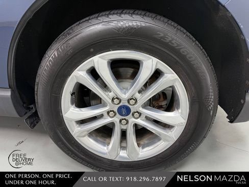 Used 2017 Ford Edge Titanium w/ Equipment Group 301A AWD/4WD image 11