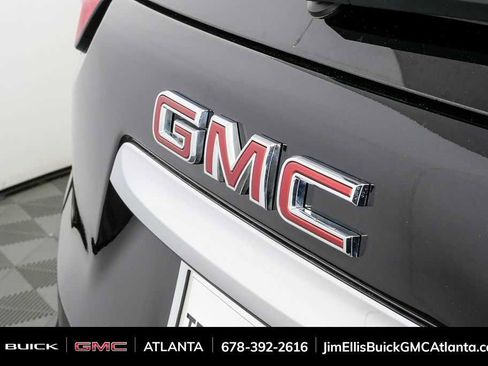 Used 2024 GMC Terrain SLE image 33