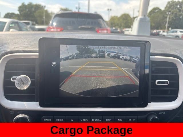 Used 2022 Hyundai Venue Limited w/ Cargo Package FWD image 13