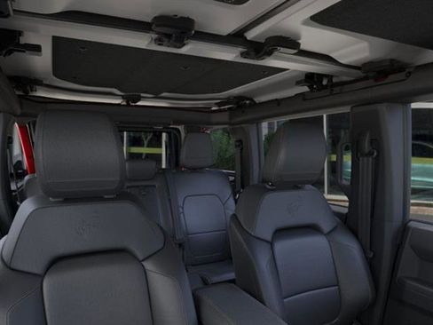 Used 2026 Ford Bronco Badlands AWD/4WD image 37