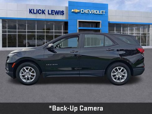 Used 2024 Chevrolet Equinox LS FWD image 4