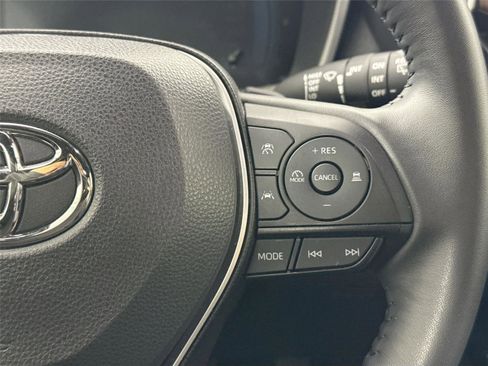 Certified 2025 Toyota Corolla XSE FWD image 20