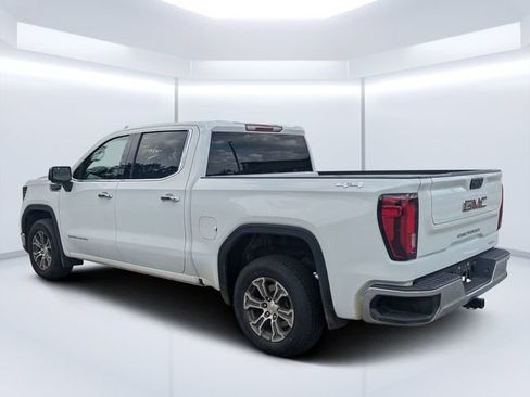 Used 2025 GMC Sierra 1500 SLT AWD/4WD image 5