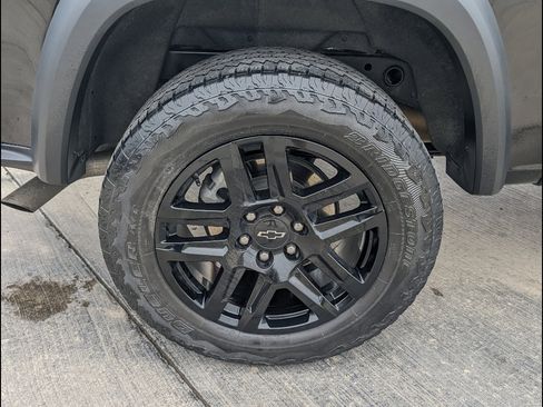 Used 2024 Chevrolet Colorado Trail Boss w/ Advanced Trailering Package image 18