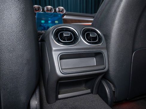 Certified 2025 Mercedes-Benz C 300 Sedan image 22