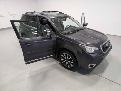 Used 2018 Subaru Forester 2.0XT Touring AWD/4WD image 16