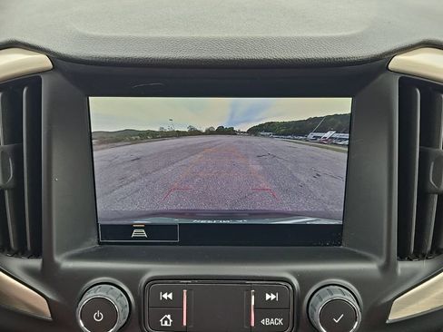 Used 2024 GMC Terrain Denali AWD/4WD image 6