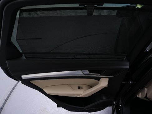 Certified 2025 Audi Q5 2.0T Premium Plus w/ Premium Plus Package AWD/4WD image 29