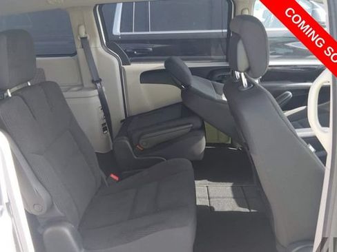 Used 2017 Dodge Grand Caravan SE w/ Power Window Group FWD image 7