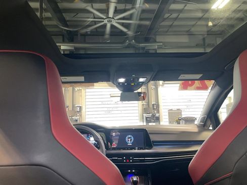 Used 2024 Volkswagen GTI Autobahn image 7