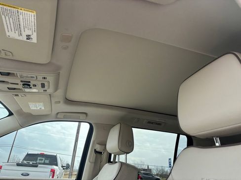 Used 2023 GMC Yukon XL Denali w/ Max Trailering Package image 12