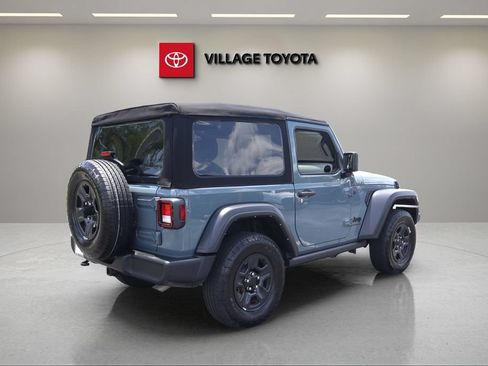 Used 2024 Jeep Wrangler Sport AWD/4WD image 5