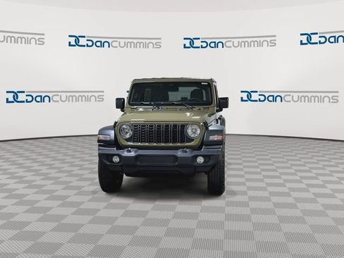 New 2026 Jeep Wrangler Unlimited Sport AWD/4WD image 4