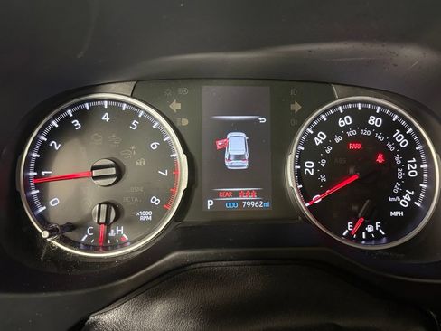 Used 2022 Toyota RAV4 LE w/ Carpet Mat Package (TMS) FWD image 20