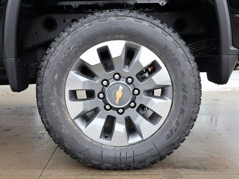 New 2026 Chevrolet Silverado 2500 Custom w/ Custom Convenience Package image 45