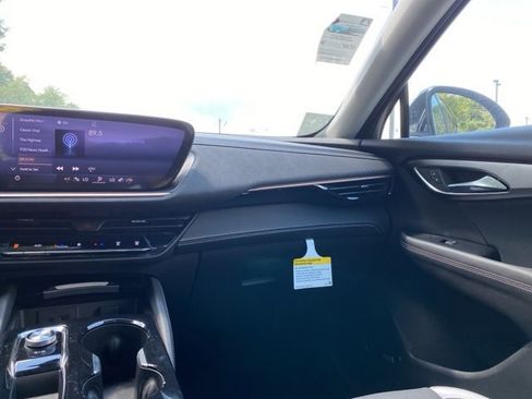 New 2025 Buick Envision Sport Touring image 28