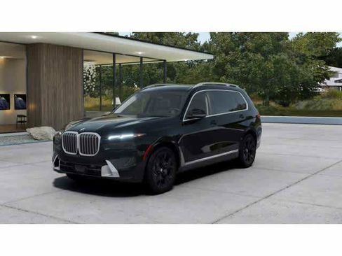Used 2026 BMW X7 xDrive40i w/ Premium Package image 1