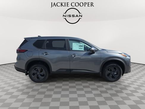 New 2026 Nissan Rogue SV w/ Cold Weather Package image 4