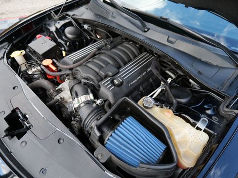 Used 2018 Dodge Charger R/T image 57