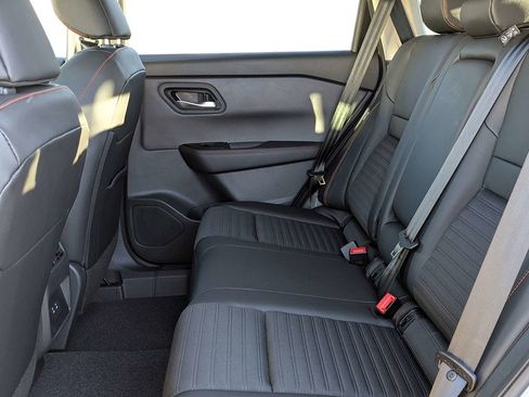New 2026 Nissan Rogue SV AWD/4WD image 27
