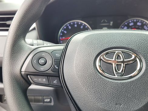 Used 2019 Toyota RAV4 XLE w/ Convenience Package AWD/4WD image 19