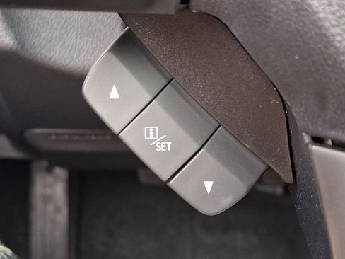 Used 2018 Subaru Forester 2.5i Touring w/ Popular Package #3B AWD/4WD image 26