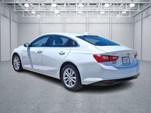 Certified 2018 Chevrolet Malibu LT FWD image 8