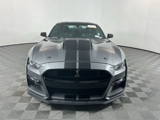 Used 2021 Ford Mustang Shelby GT500 w/ Technology Package RWD image 2